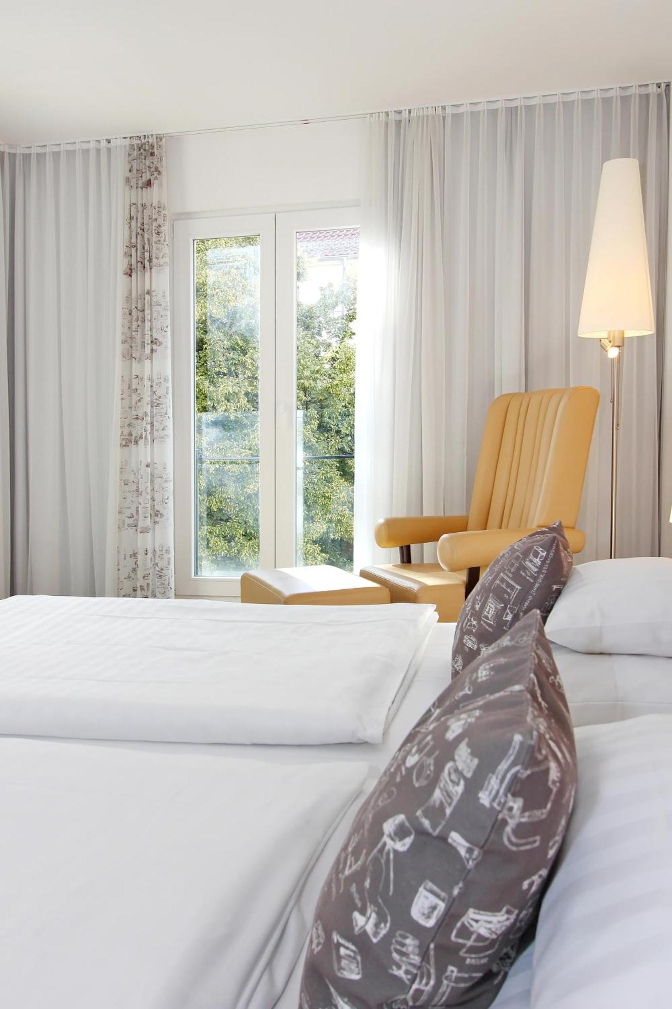 Hotel Arcotel Camino 4*
