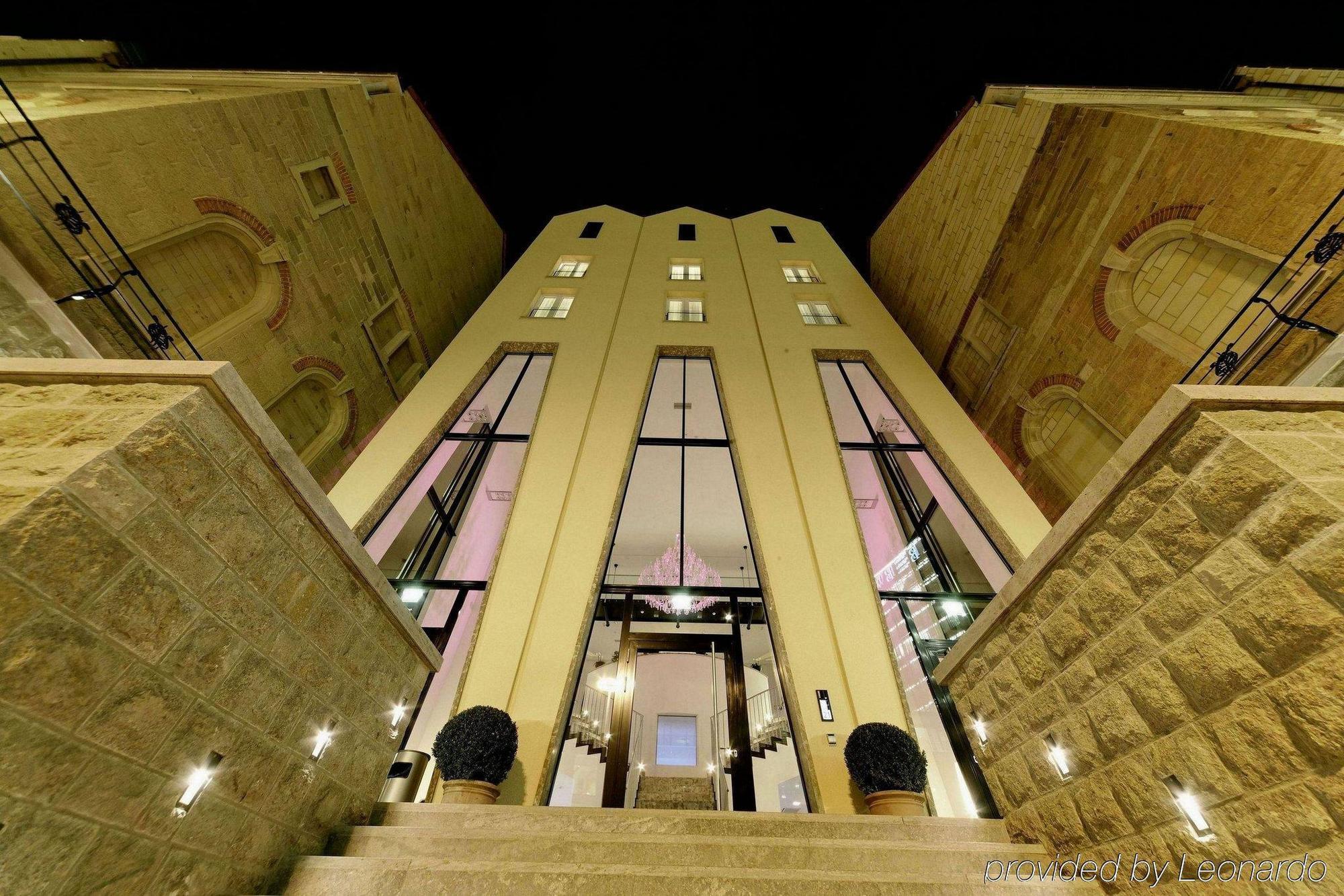 Hotel Arcotel Camino 4*