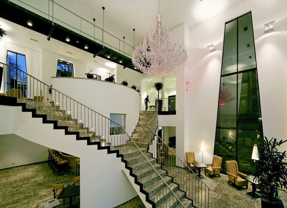 Hotel Arcotel Camino 4*